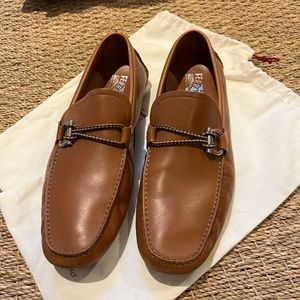 Salvatore Ferragamo drivers in calf leather